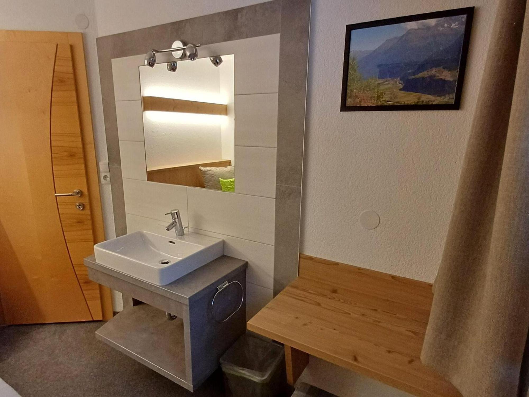 Modern Apartment In Langenfeld Near Ski Area Kültér fotó