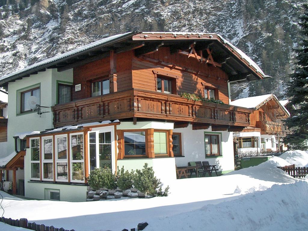 Modern Apartment In Langenfeld Near Ski Area Kültér fotó